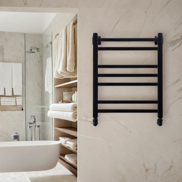 Полотенцесушитель водяной Comfysan Pioli-K W-6 60/50, черный