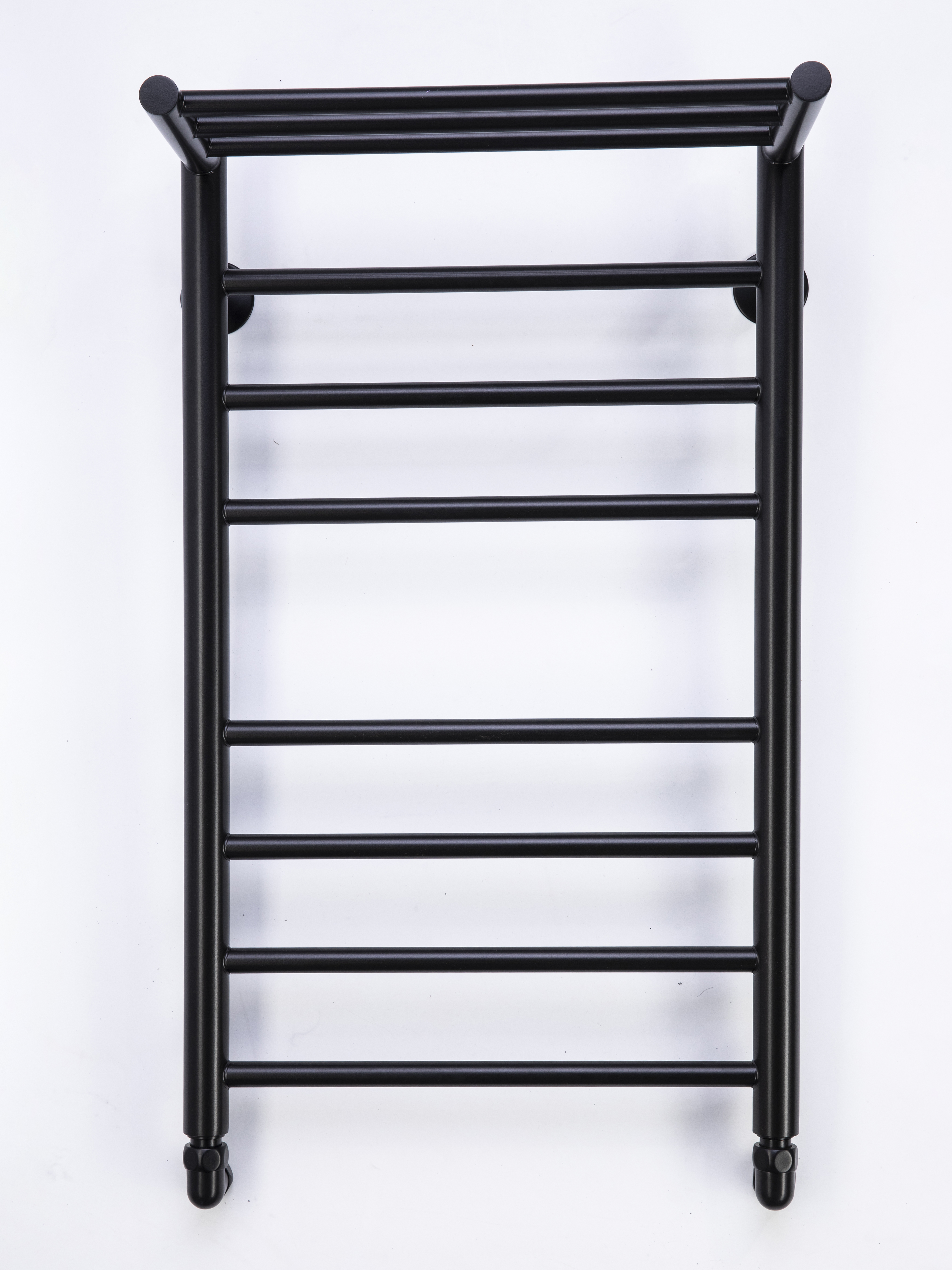 Полотенцесушитель водяной Comfysan Luce W-8 80/40 с полкой, черный