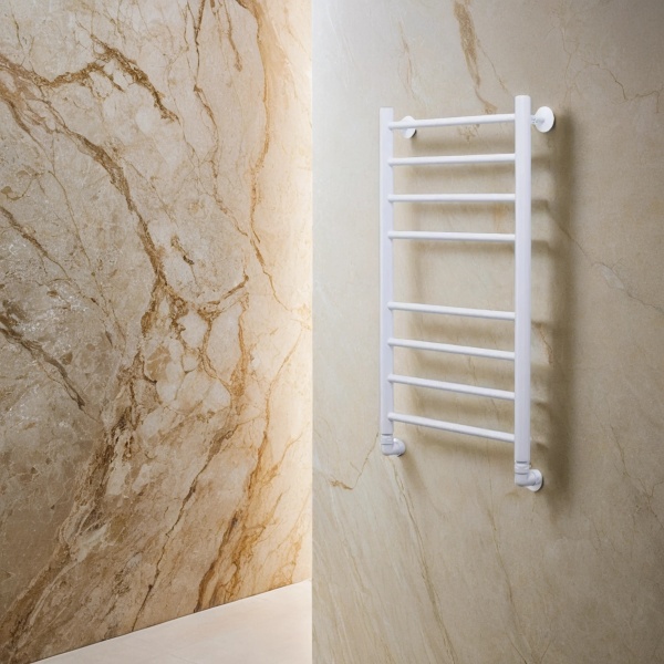 Полотенцесушитель водяной Comfysan Luce W-8 80/50, белый