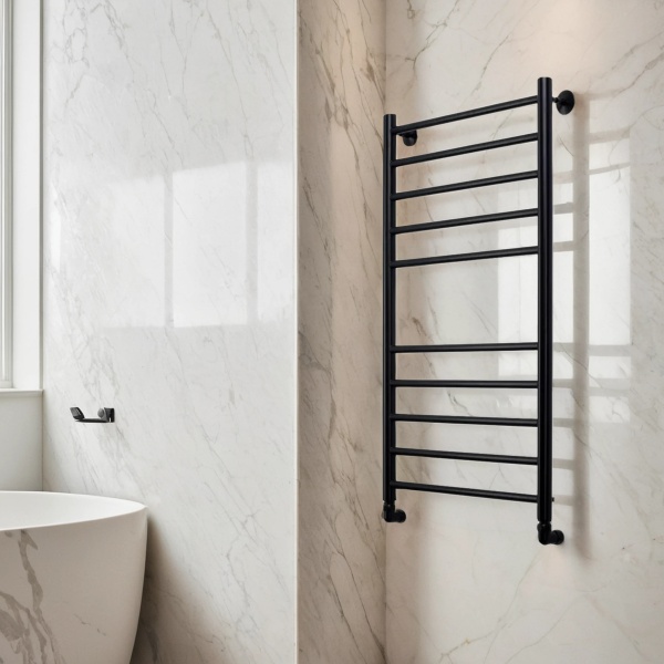 Полотенцесушитель водяной Comfysan Luce W-10 100/50, черный